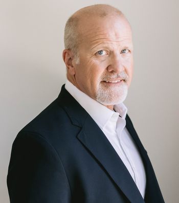 Portrait of Bob Struwe, REALTOR®